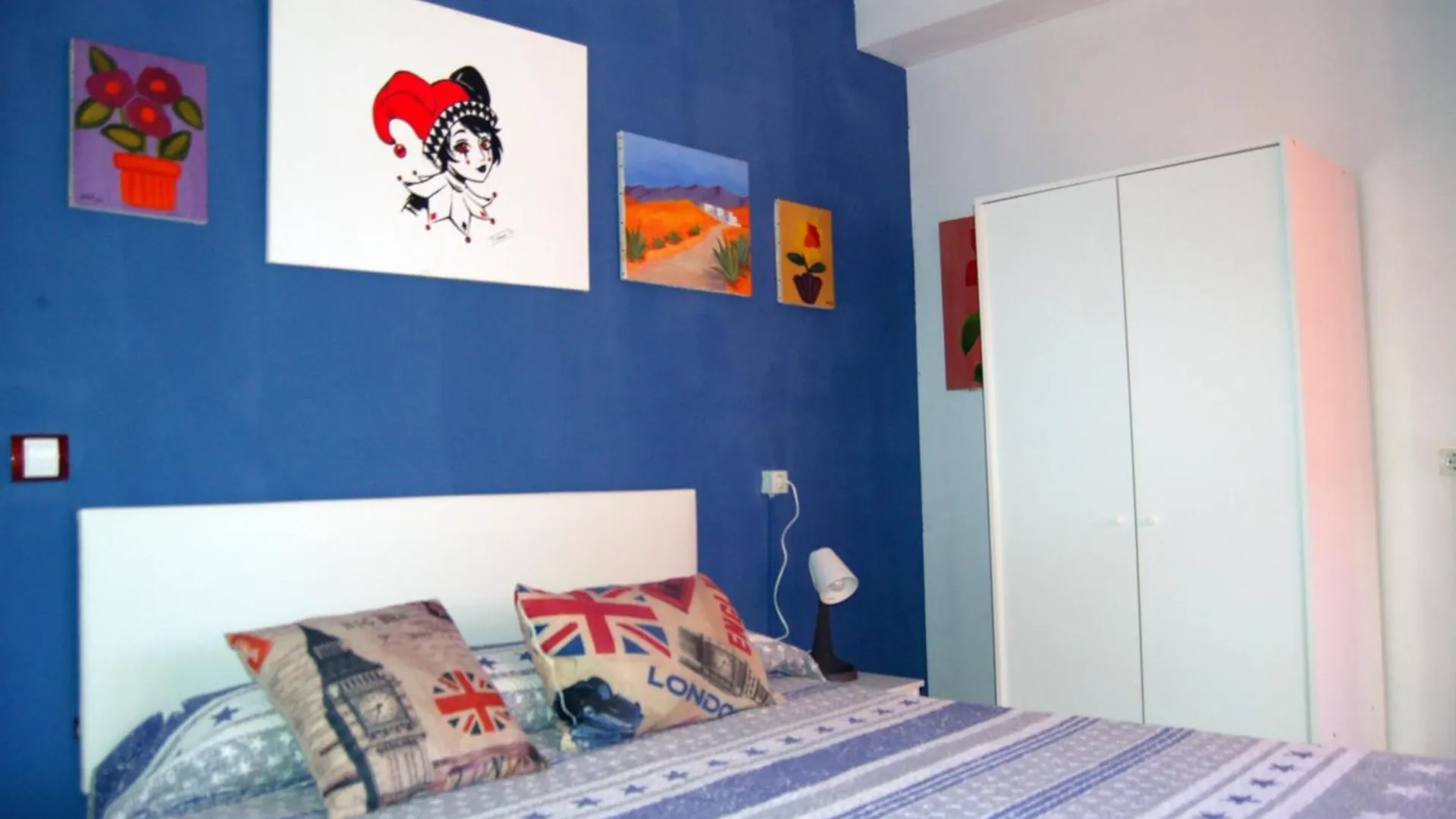 Habitacion Individual Luna & Tambor Room Almeria