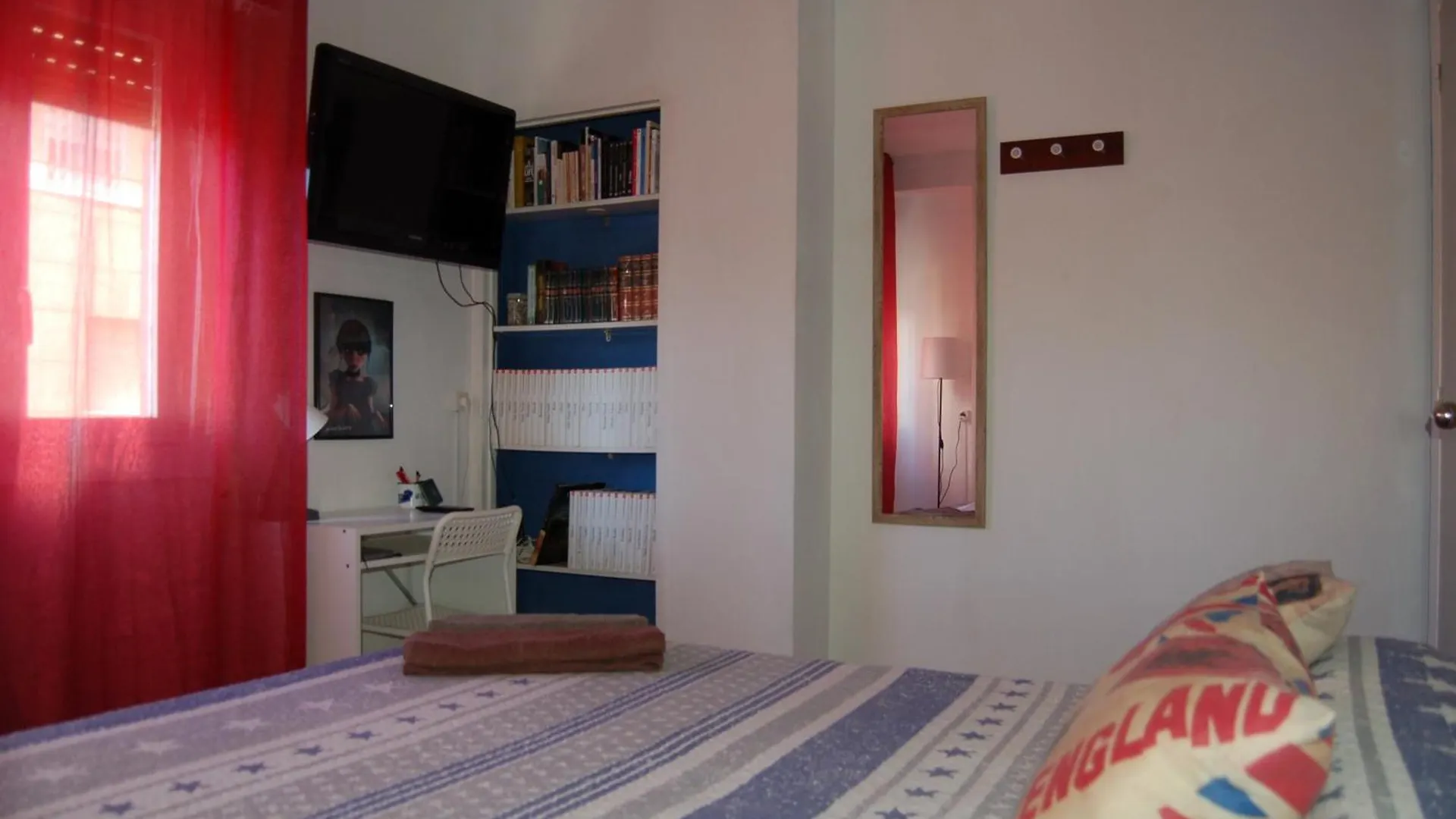 Homestay Habitacion Individual Luna & Tambor Room Almeria